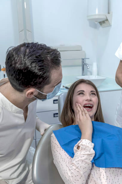 Best Walk-In Emergency Dentist in Houston, AK