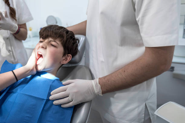 Best Emergency Tooth Extraction in Houston, AK
